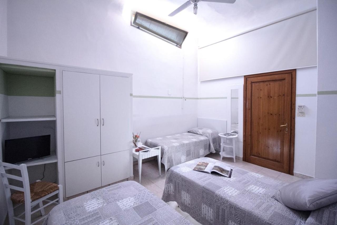 Il Ghiro Guest House Florenz Exterior foto